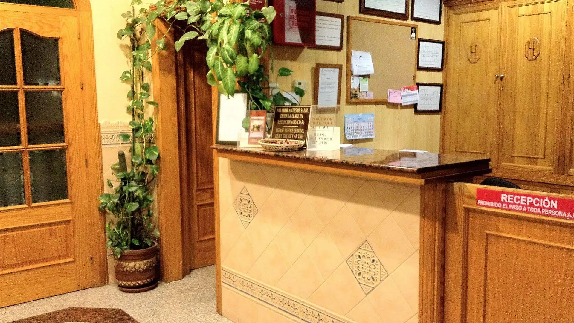 Vendégház Hostal Los Corchos Fuengirola