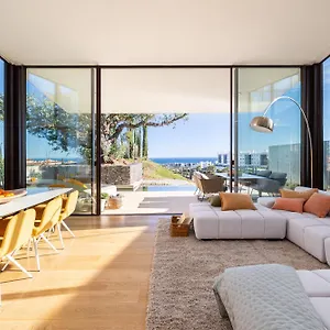Hotel Leiro Residences